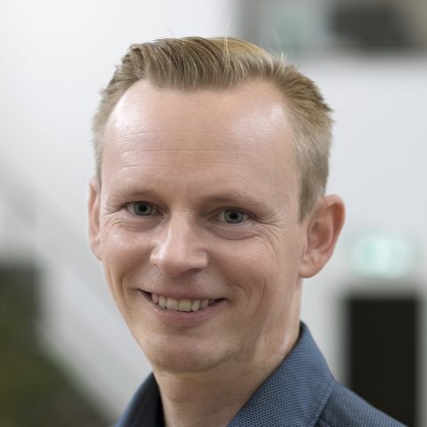 Tobias Fischer